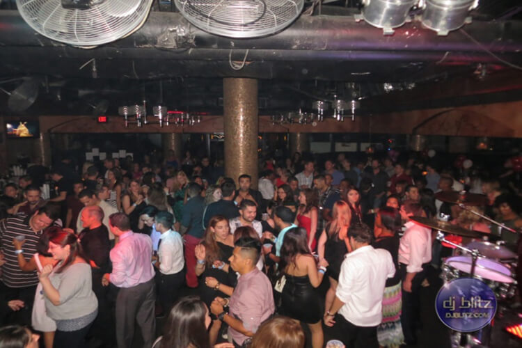 Top 40 Dancing With DJ Blitz